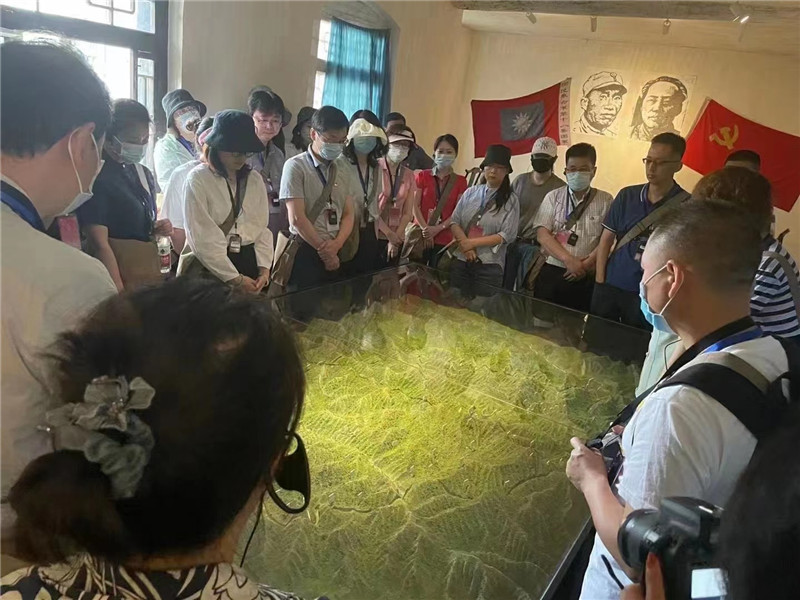 6e7f404af548ec4ede603f6d7dc9a35